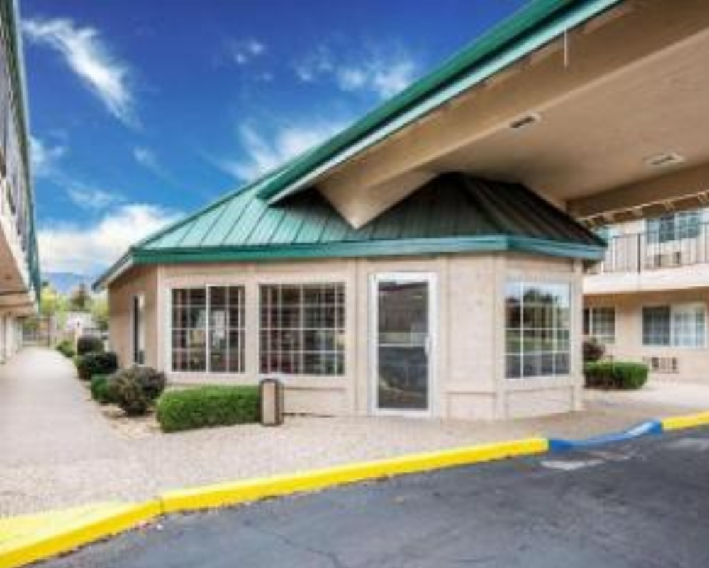 Quality Inn & Suites Minden Image 16