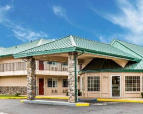 Quality Inn & Suites Minden image 8